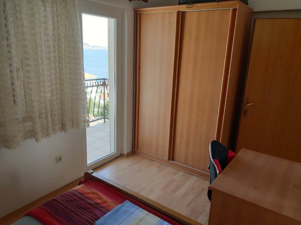 Eva Apartment 1 Trogir Exterior photo