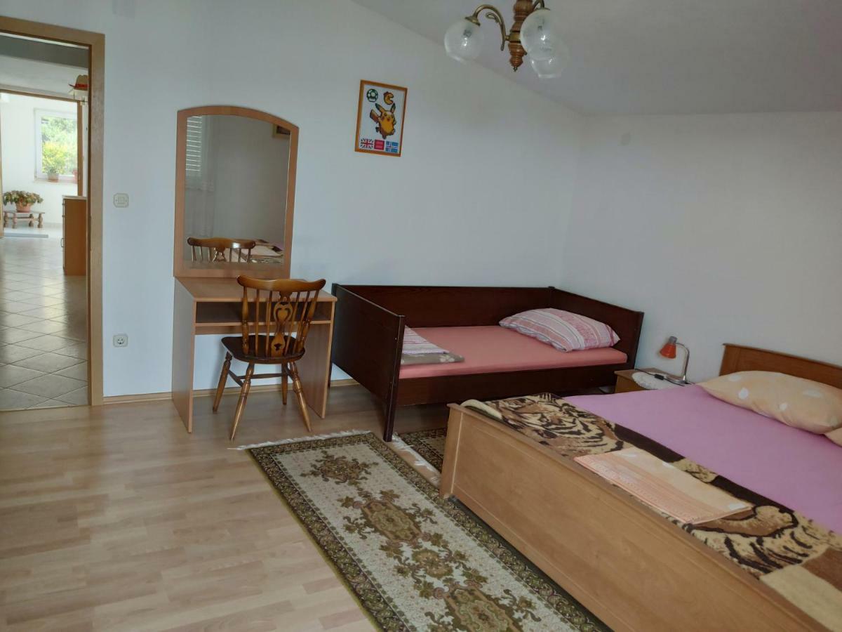 Eva Apartment 1 Trogir Exterior photo