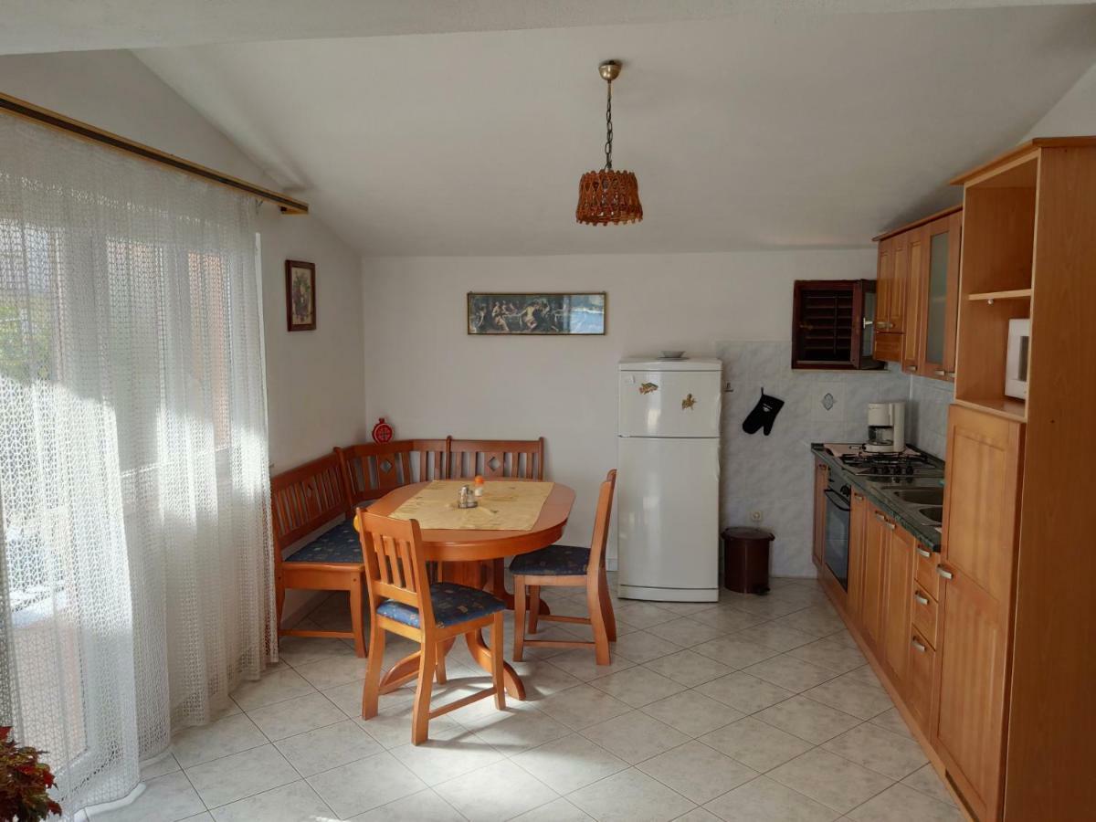 Eva Apartment 1 Trogir Exterior photo